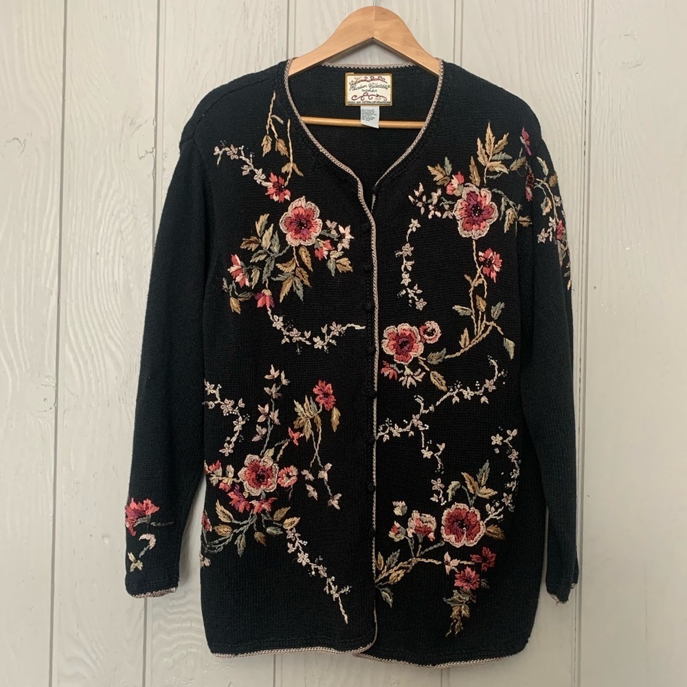 Vintage floral knit embroidered sweater button down granny sweater size 14/16